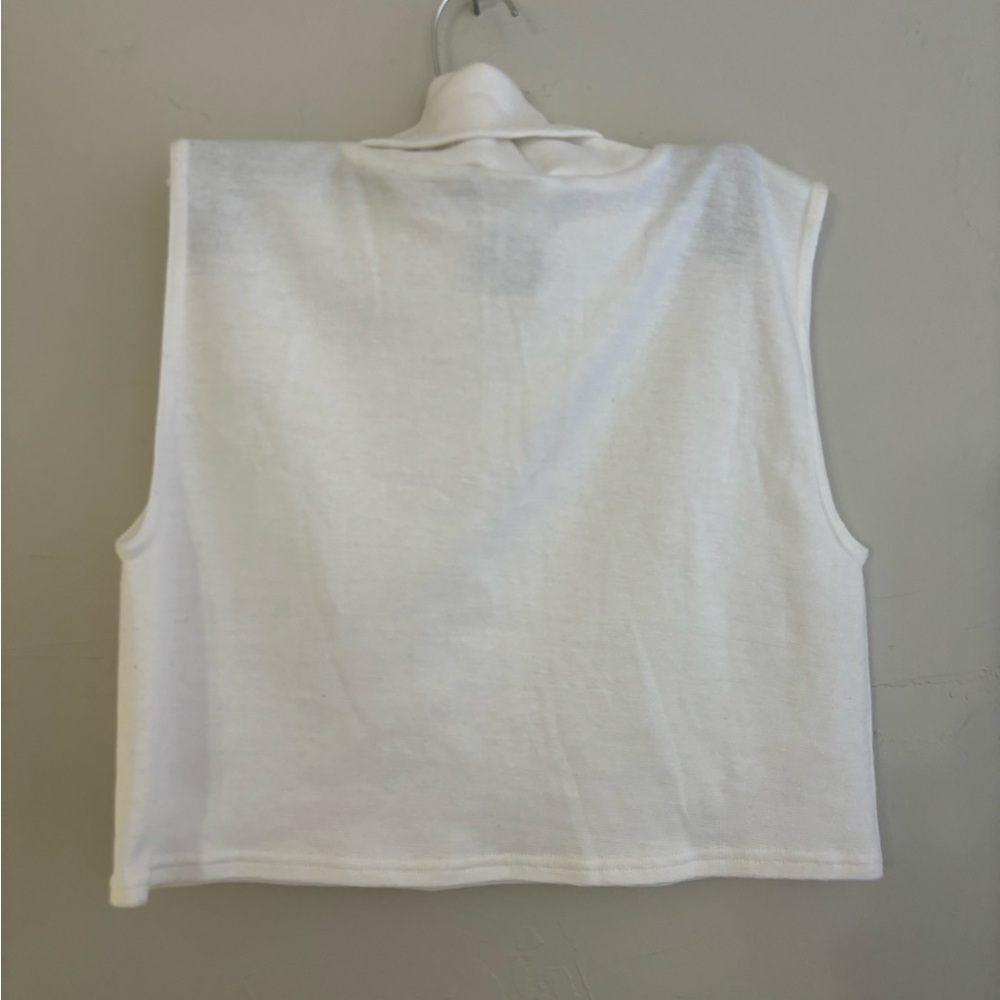 White Stag Cropped White Turtleneck – Size L/XL - Picture 6 of 8